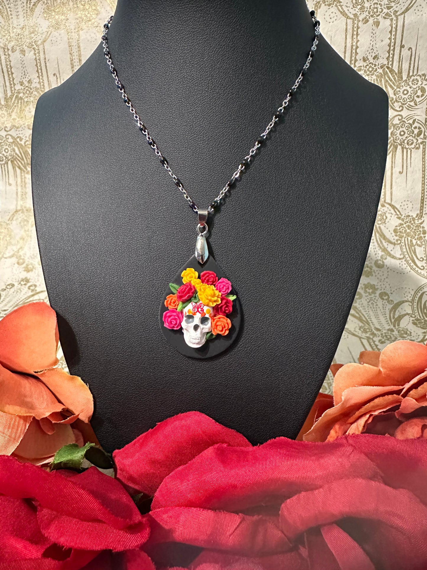 Tear Drop Catrina with flowers Necklace