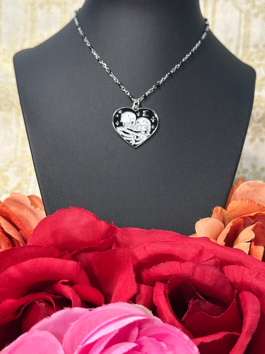 Black & White Heart Shaped Lovers Necklace